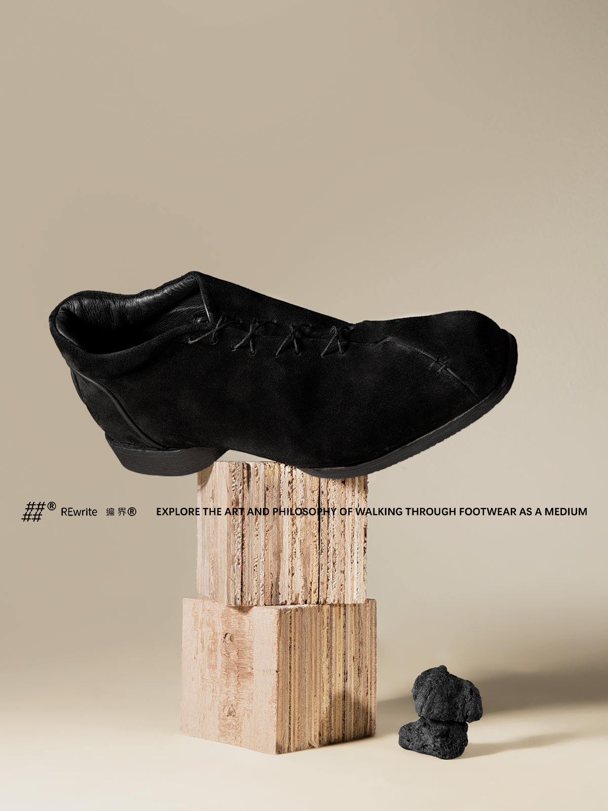 定制 REwrite编界「城屿游历」休闲黑皮鞋NARO-FIT™训练鞋Ortholite®